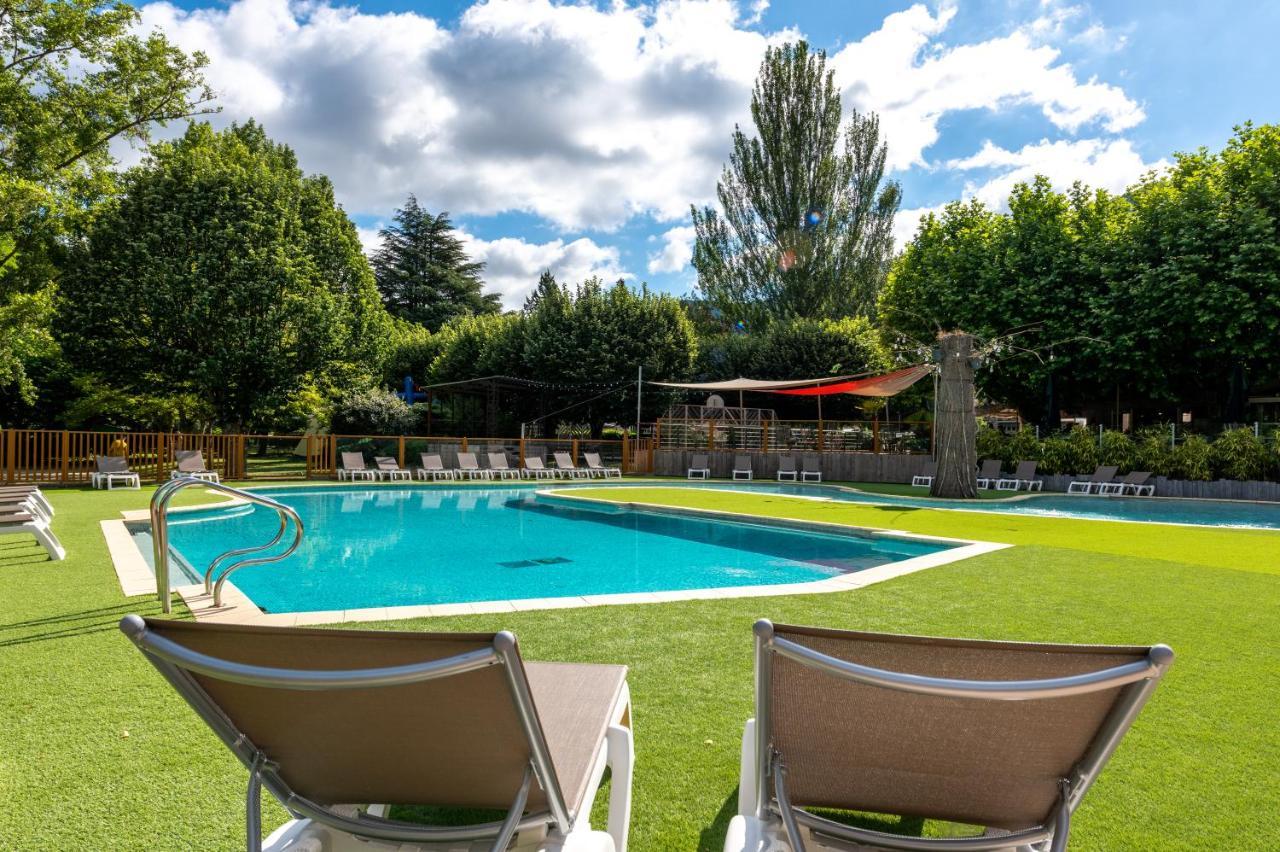 Camping Maeva Escapades Millau Plage Esterno foto
